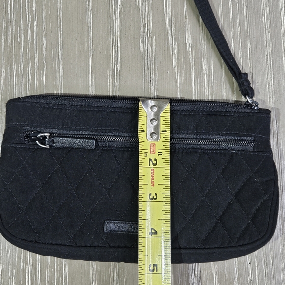 Vera Bradley Black Quilted Wristlet - Picture 4 of 6